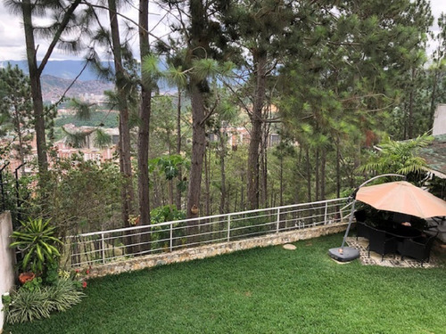 Imagen 28 de 30 de En Venta Una Espectacular Y Lujosa Quinta, Totalmente Equipada Y Amoblada, Ubicada En Bosque Valle.