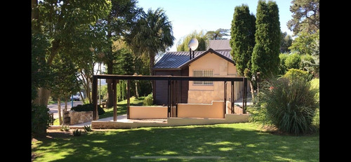 Imagen 24 de 26 de Venta/ Complejo De 2 Cabañas De 2 Ambientes, Quincho, Parque Y Piscina /mar Del Plata