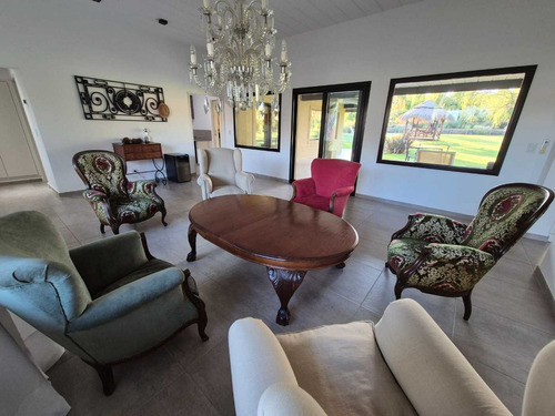 Casa 5 Ambientes Con Pileta Quincho Gran Parque