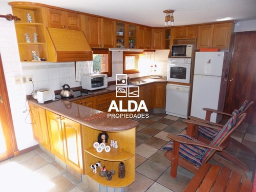 Casa Beaulieu Piriápolis 4 Dorms Venta Ca101220