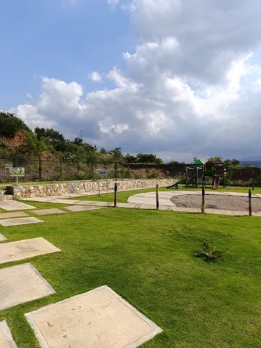 Apartamento En Arriendo En La Floresta. Cod A30656