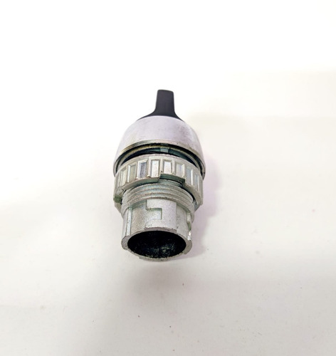 Comutador 22mm Curto 2 Travas Pt Az2 90/01 Ace Schmersal Cor Preto N A
