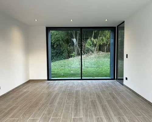 Casa En Arriendo/venta En Cerritos. Cod A20446