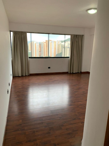 Imagen 9 de 14 de En Alquiler Apartamento En Valencia El Parral De 330m2