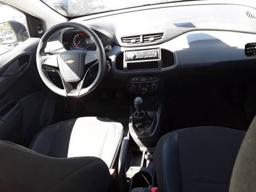 Imagem 3 de 9 de Chevrolet Onix 1.0 Mpfi Joy 8v Flex 4p Manual
