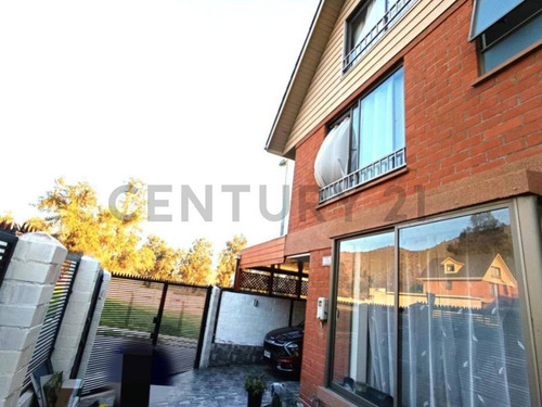 Se Vende Casa 3 Pisos, El Hualle Sur, La Florida