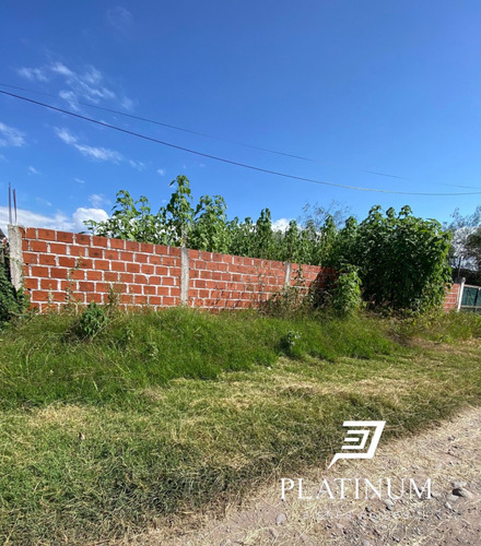 Venta Terreno / Lote En Urbanizacion Los Robles