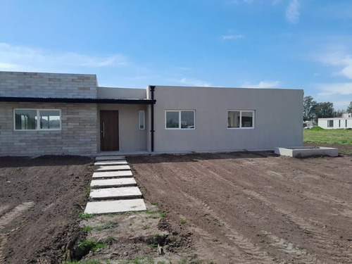 Casa Venta Villa Campo Tres Pinos -gral. Rodriguez