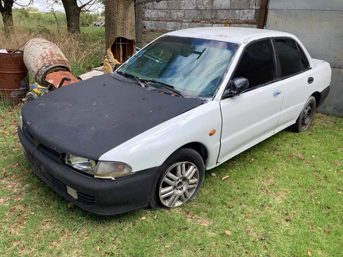 Mitsubishi Lancer Por Partes