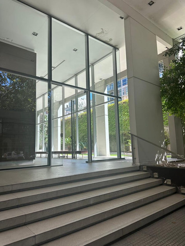 Venta Excelente Cochera Palermo Hollywood