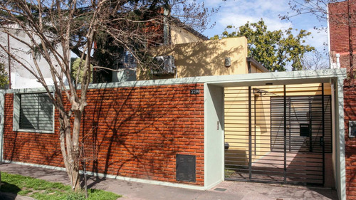 Imagen 2 de 24 de Casas En Venta De 3 Dormitorios Con Parque