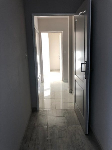 Imagen 5 de 8 de Departamento De 2 Dorm. Zona Céntrica. Tandil