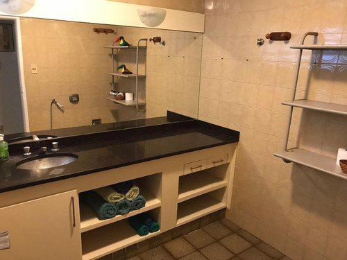 Imagem 10 de 11 de Apto Copacabana | 2 Quartos | 105 M² | Cond: R$660.00 | 0 Vagas - 1e0s693