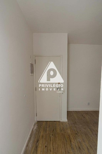 Imagem 4 de 23 de Jardim Botânico! Sala Comercial, Lavabo, Vaga Demarcada, 30m² - 1589