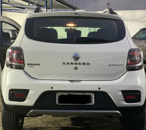 Imagem 2 de 14 de Renault Sandero Stepway 1.6r