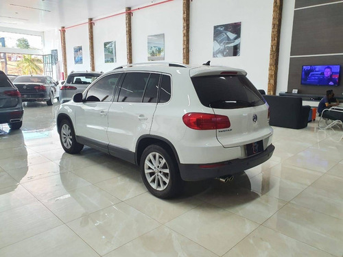 Imagem 7 de 15 de Volkswagen Tiguan 2.0 Tsi 16v Turbo Gasolina 4p Tiptronic