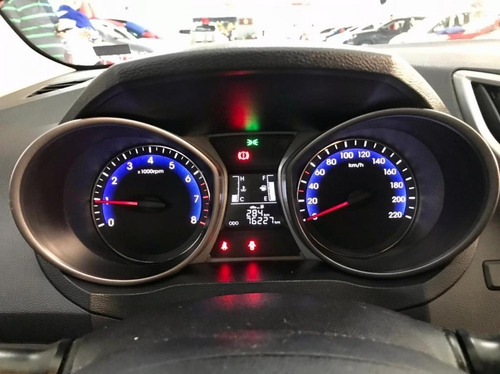 Imagem 3 de 12 de Hyundai Hb20 1.0 Comfort Plus 12v Flex 4p Manual 2017/2018