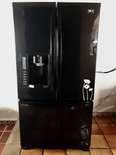 Refrigerador LG Negro De 28 Pies