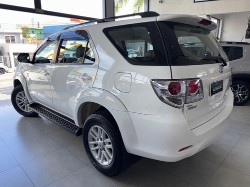Toyota Hilux SW4 2.7 SR 4X2 16V FLEX 4P AUTOMÁTICO