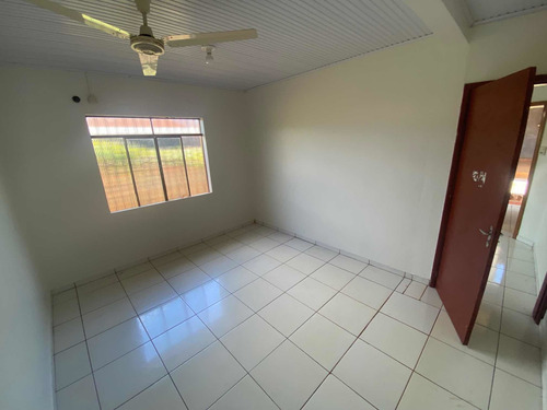 Imagen 5 de 22 de Casa En Naranjito