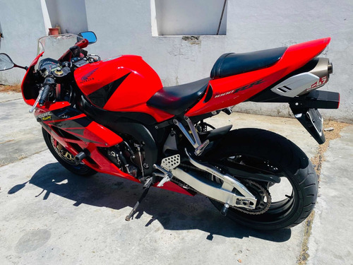 Honda Cbr 1000 Rr Racing