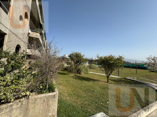 Departamento - Av. Peron