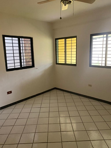 Imagen 16 de 30 de Fernando Guerrero Vende Casa En La Trigaleña Alta
