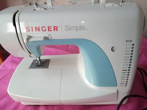 Máquina De Coser Singer Modelo 3116