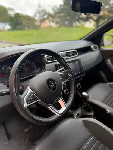 Renault Duster 1.3 Intense Cvt