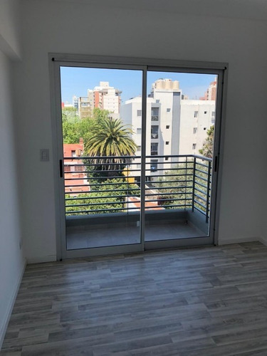 Imagen 5 de 10 de Departamento En Venta En Quilmes Centro