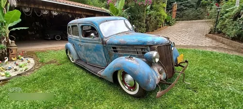 Verde Vintage Ford Modelo Fordor Sedan 1936 Campo Vista Frontal