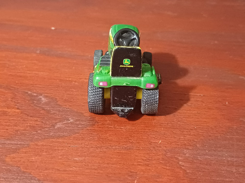 Juguete Tractor John Deere De Cortar Pasto A Escala Verde (Usado)
