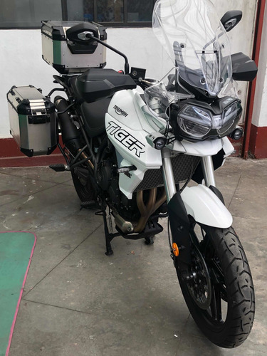 Imagen 1 de 4 de Truimph Xrt