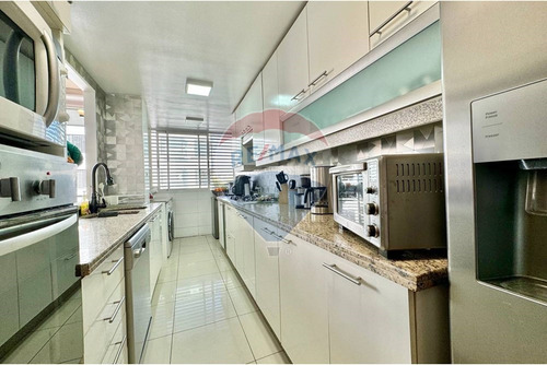 Amplio Dpto 4 Dorm 3 Baños Las Condes