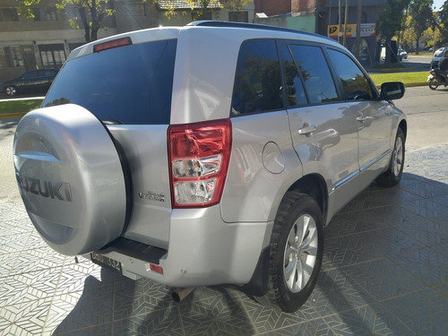 Imagen 4 de 9 de Suzuki Grand Vitara 2.4 Jlx-l 4wd 5mt 2014