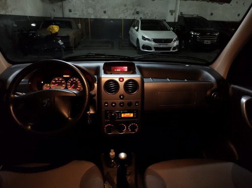 Peugeot Partner Patagónica 1.6 Hdi Vtc Plus 2016
