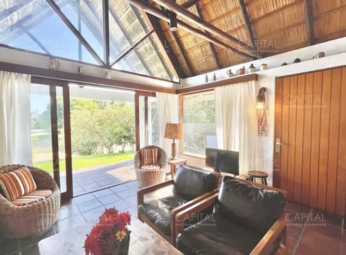 Muy Linda Casa En Tío Tom A Metros Del Mar