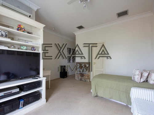Imagem 14 de 22 de Casa Alto Padrão À Venda E Locação Rua Tranquila Nas Proximidades Do Clube Paineiras E Uma Linda Vista. 508m² - Terreno, 410m² - Construção , 4 Suítes Completas, Living Com Lareir - Ca00655 - 693952