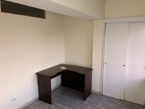Oficina 65 M² Ubicada En El Mejor Barrio De Providencia