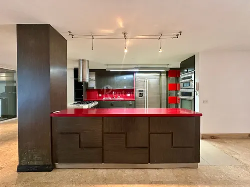 Casa En Arriendo En San Lucas. Cod A776086
