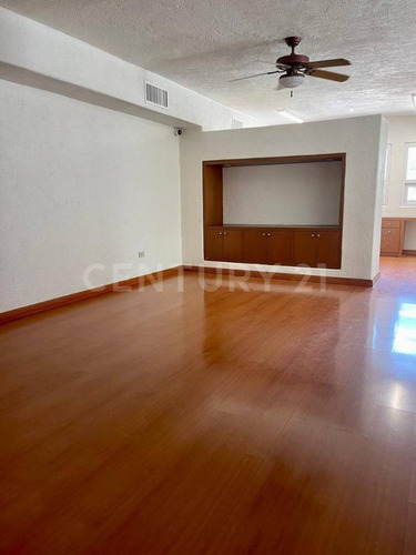 Imagen 13 de 19 de Casa En Renta En Fuentes Del Valle, San Pedro Garza García.