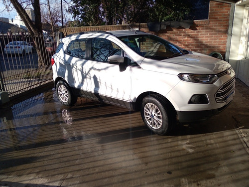 Imagen 8 de 11 de Ford Ecosport 2016 1.6 Freestyle 110cv 4x2