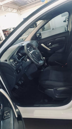 Renault Sandero 1.0 16v Expression Hi-flex 5p