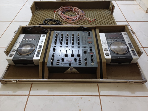 Kit Cdj Pioneer 200 + Mixer Behringer Djx750 + Case 