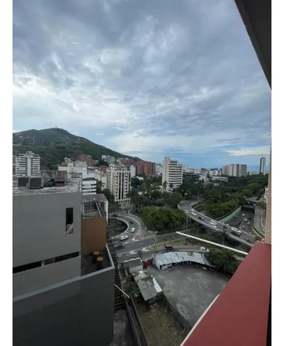 Venta De Aparta Estudio De 35mts2 En Alférez Real, Sur De Cali, 10153.