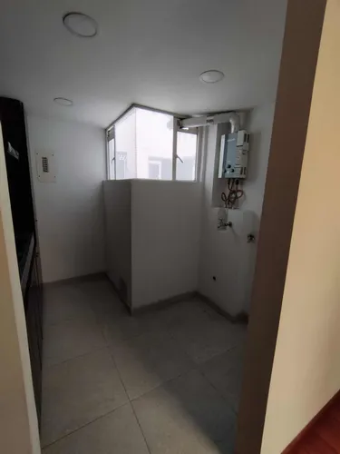 Apt 42 Mts. 02 Hab. 01 Baño. 6to Piso. Excelentes Acabados