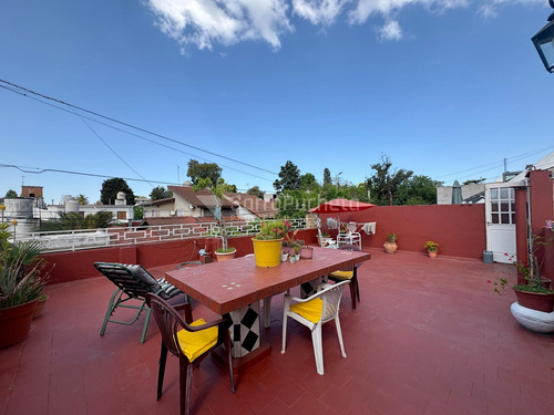Venta Ph 3 Ambientes Con Gran Terraza En Villa Sarmiento.