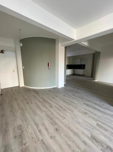 Imagen 1 de 22 de Impecable Apartamento Recién Reciclado En El Centro Ref 627
