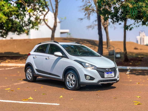 Imagem 3 de 10 de Hyundai Hb20x 1.6 Aut