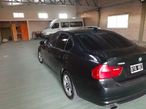 Bmw 318i Sedan Executive